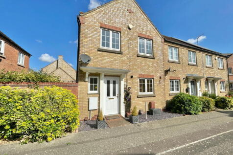 Honeymead Road, Wimblington, 3 bed end of terrace house for sale