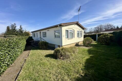 2 bedroom park home for sale