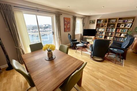 Neptune Square, Ipswich IP4 4 bed penthouse for sale
