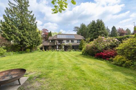 5 bedroom detached house for sale