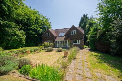 Beacon Road, Crowborough 4 bed detached house for sale