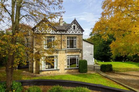 Pine Tree Avenue, Wetherby LS23 6 bed detached house for sale