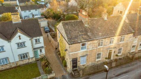 High Street, Wetherby LS23 2 bed end of terrace house for sale