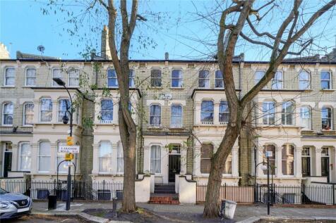 Lakeside Road, London, W14 3 bed apartment for sale