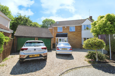 Harebell Close, Swindon, SN25 4 bed detached house for sale