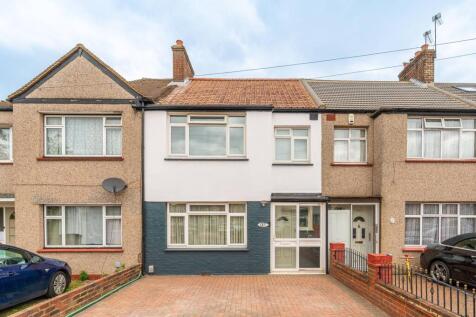 Sherwood Park Road, Mitcham, CR4 3 bed terraced house for sale