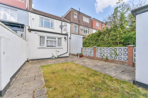 Granton Road, Streatham Vale, London... 3 bed terraced house for sale