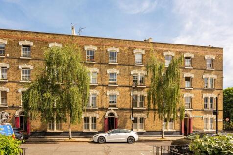Penton Place, Elephant and Castle... 1 bed flat for sale