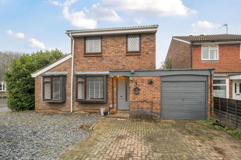 Turner Close, Basingstoke 4 bed detached house for sale