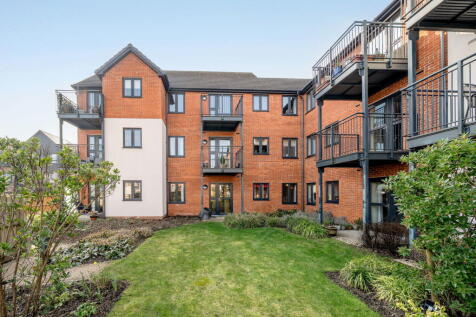 Island View, Shortwood Copse Lane 1 bed ground floor flat for sale