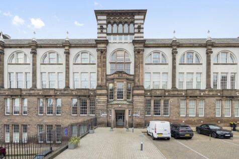 26/11 Viewforth, Edinburgh, EH10 4FF 2 bed flat for sale