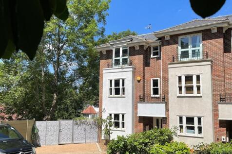 Sunningdale, London Road, Harrow on... 5 bed semi