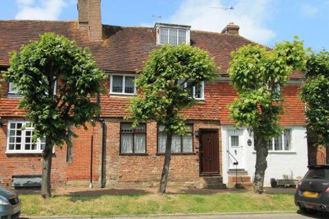 High Street, Burwash, TN19 3 bed cottage for sale