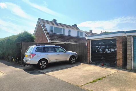 Sea Road, Skegness PE24 3 bed detached house for sale