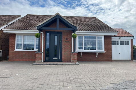 Connaught Drive, Skegness PE24 2 bed detached bungalow for sale