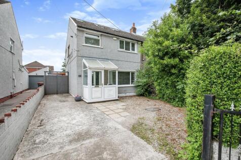 4 bedroom semi-detached house for sale