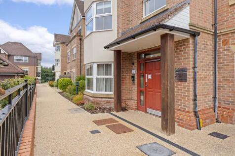 3 bedroom retirement property for sale