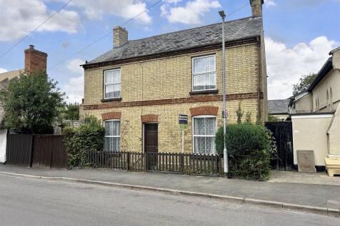 3 bedroom detached house for sale