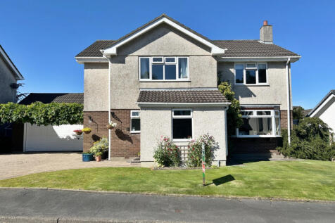 4 bedroom house for sale