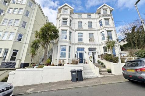 9 bedroom terraced house for sale