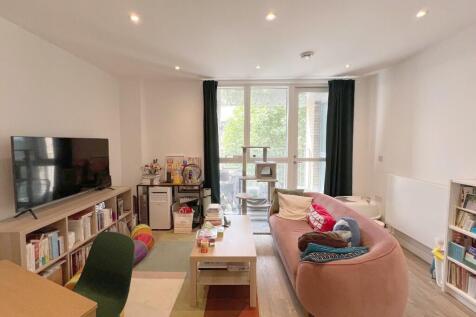 1 bedroom flat for sale