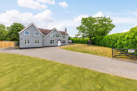 5 bedroom detached house for sale