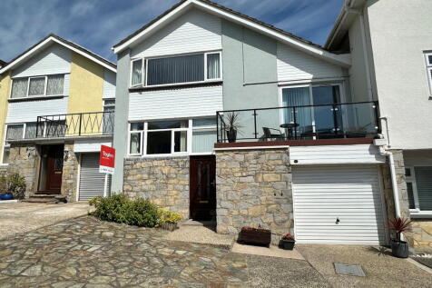 Warwick Close, Torquay, TQ1 3TH 3 bed terraced house for sale