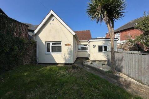 2 bedroom semi-detached bungalow for sale