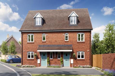 4 bedroom semi-detached house for sale