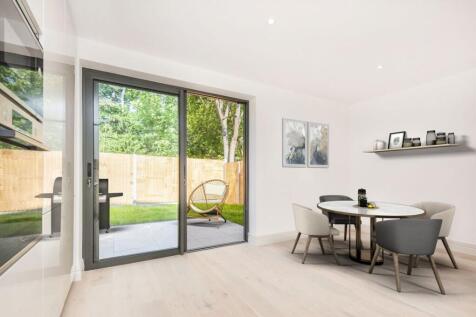 Hardel Rise, Tulse Hill SW2 3 bed terraced house for sale
