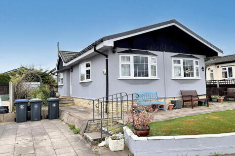 2 bedroom mobile home for sale