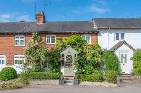 3 bedroom cottage for sale