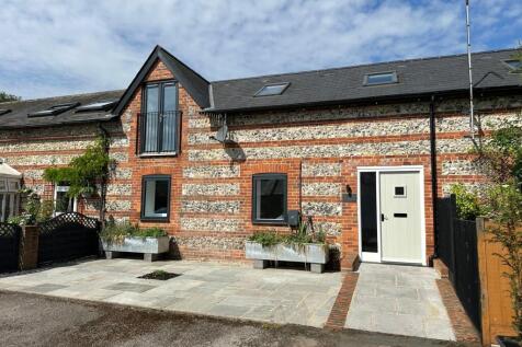 3 bedroom barn conversion for sale