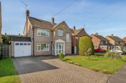 Norwood Road, Effingham, KT24 3 bed detached house for sale