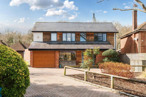 Gatesden Road, Fetcham, KT22 4 bed detached house for sale