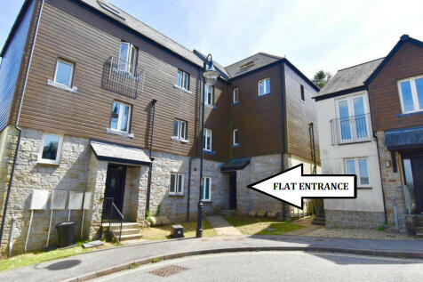 Calver Close, Penryn TR10 2 bed apartment for sale