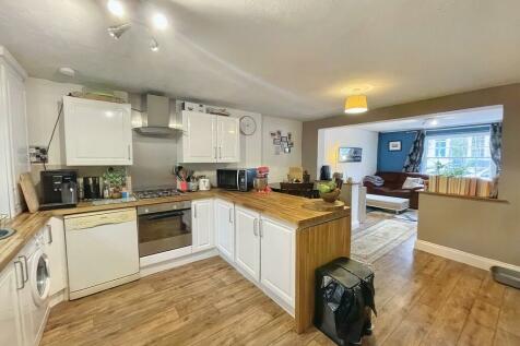 St Thomas Street, Penryn TR10 1 bed maisonette for sale