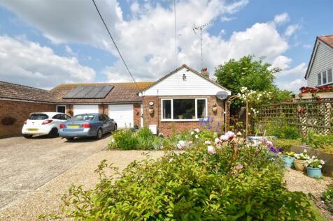 2 bedroom semi-detached bungalow for sale