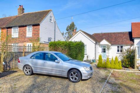 2 bedroom semi-detached bungalow for sale