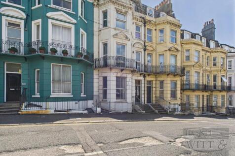 1 bedroom flat for sale
