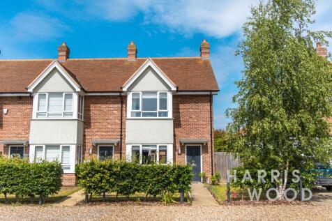 3 bedroom end of terrace house for sale