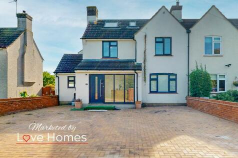 5 bedroom semi-detached house for sale