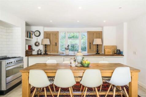 Guildford Grove, London SE10 3 bed house for sale
