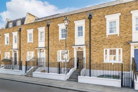 King George Street, London SE10 3 bed terraced house for sale