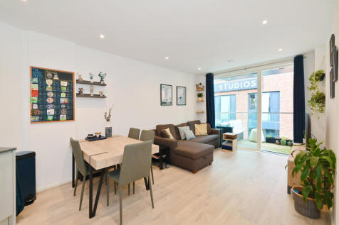 Mott House, London E3 1 bed flat for sale