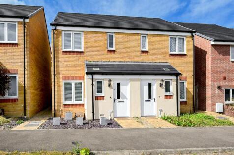 2 bedroom house for sale