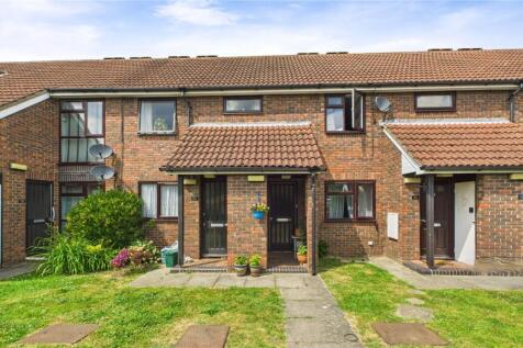1 bedroom maisonette for sale