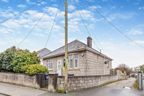 4 bedroom bungalow for sale