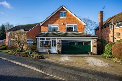 5 bedroom detached house for sale