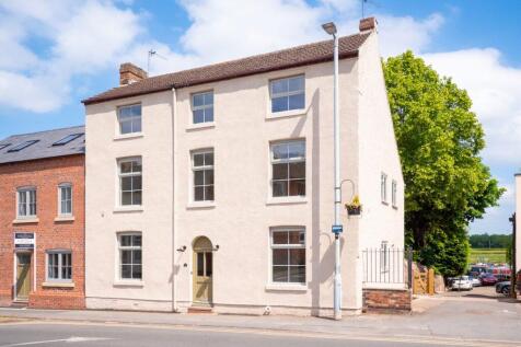 6 bedroom house for sale